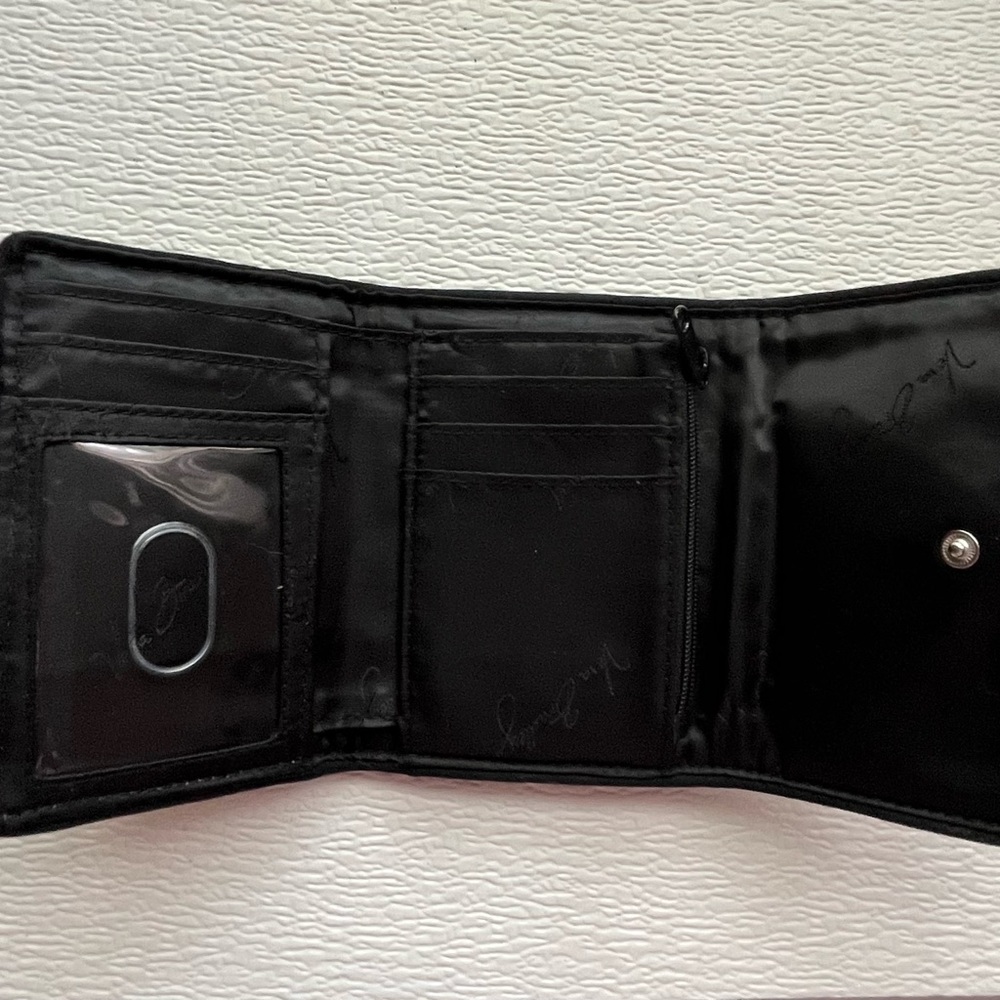 Vera Bradley Women’s Wallet‎ - Picture 3 of 6
